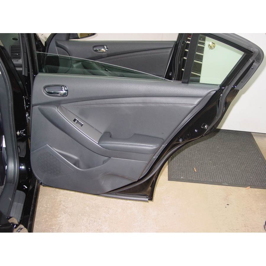 2011 Nissan Altima Rear door speaker location