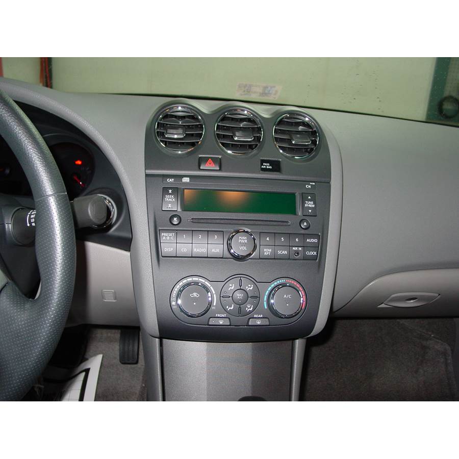 2007 Nissan Altima Factory Radio
