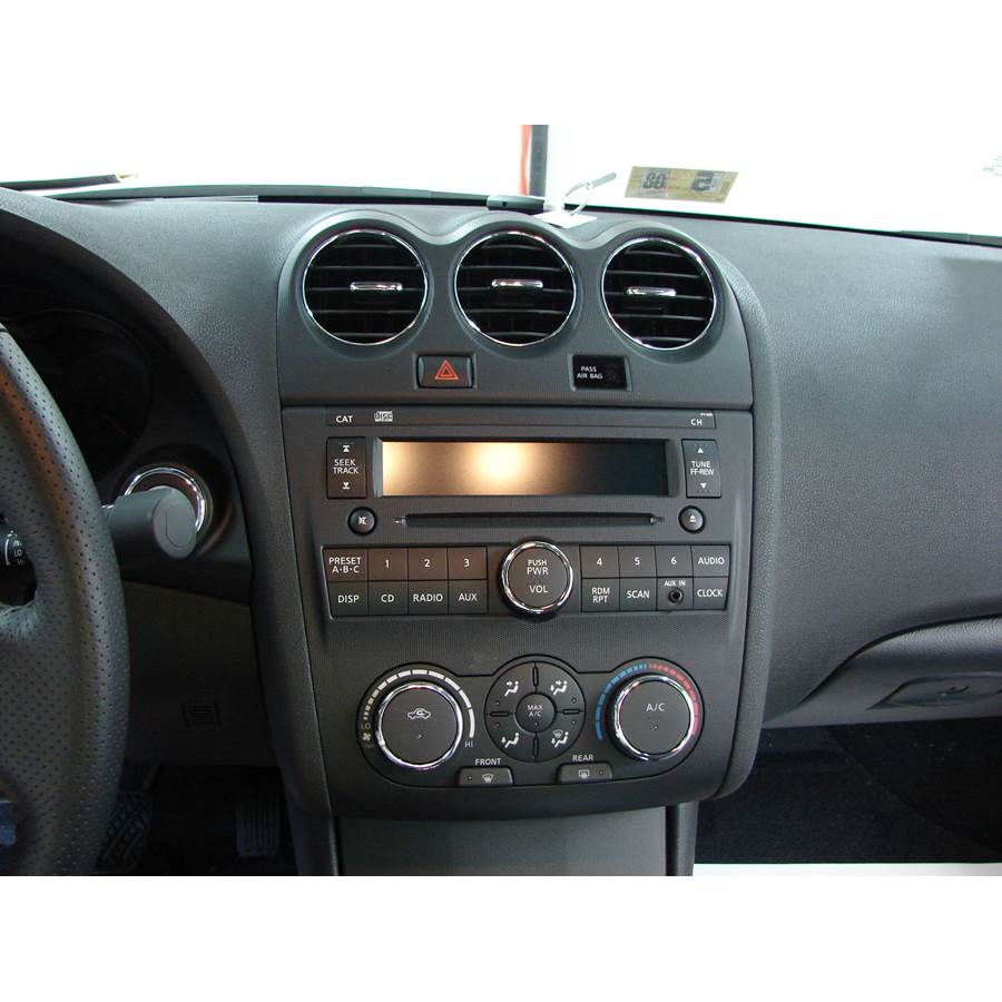 2009 Nissan Altima Factory Radio