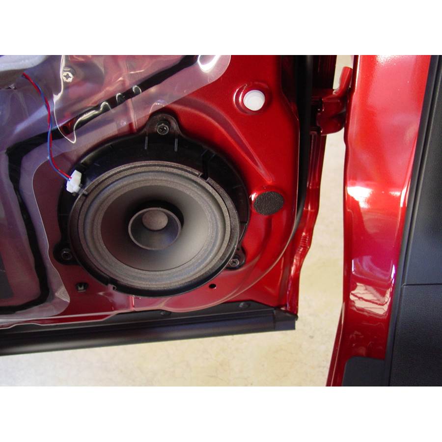 2012 Nissan Rogue SV Rear door speaker