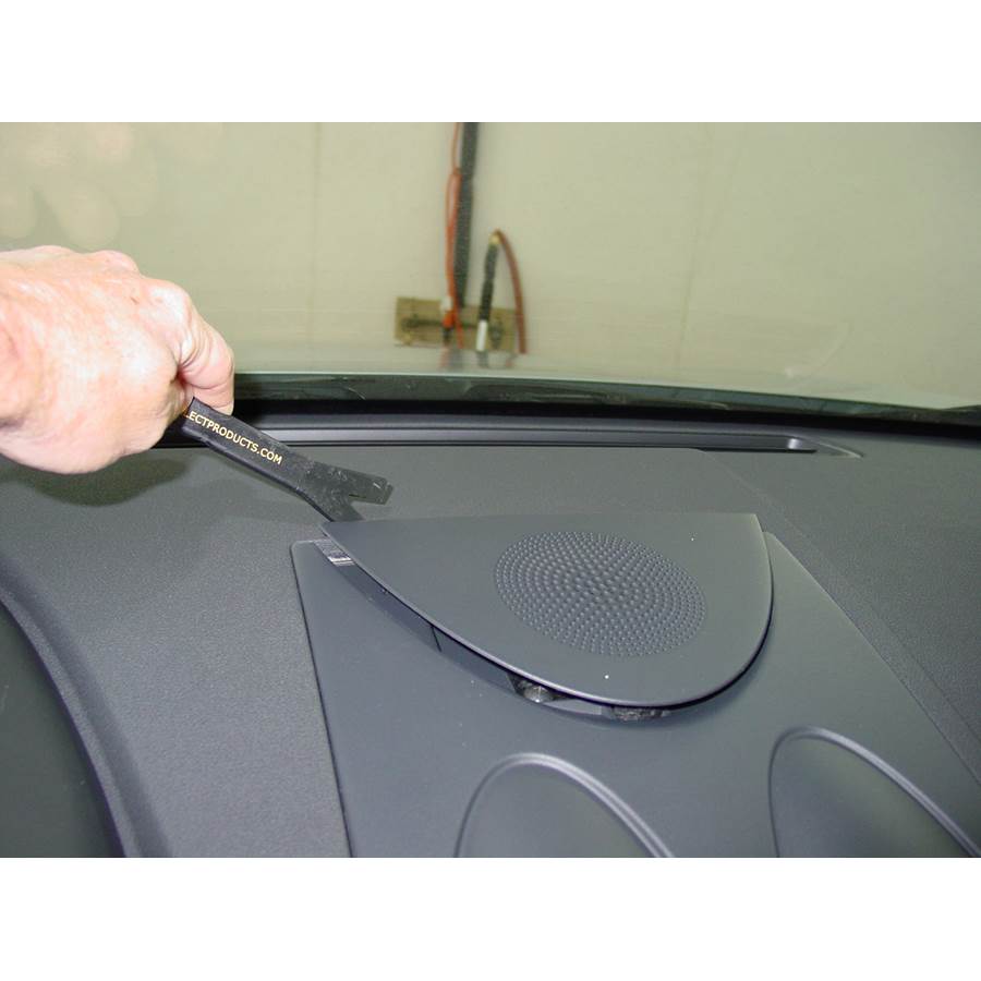 2008 Nissan Rogue Center dash speaker location