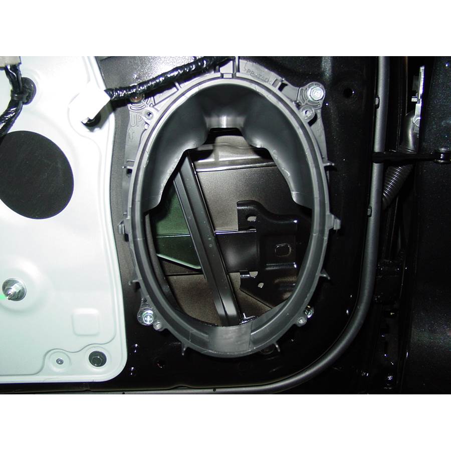 2009 Nissan 370Z Front speaker removed
