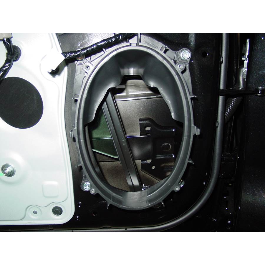 2010 Nissan 370Z Front speaker removed