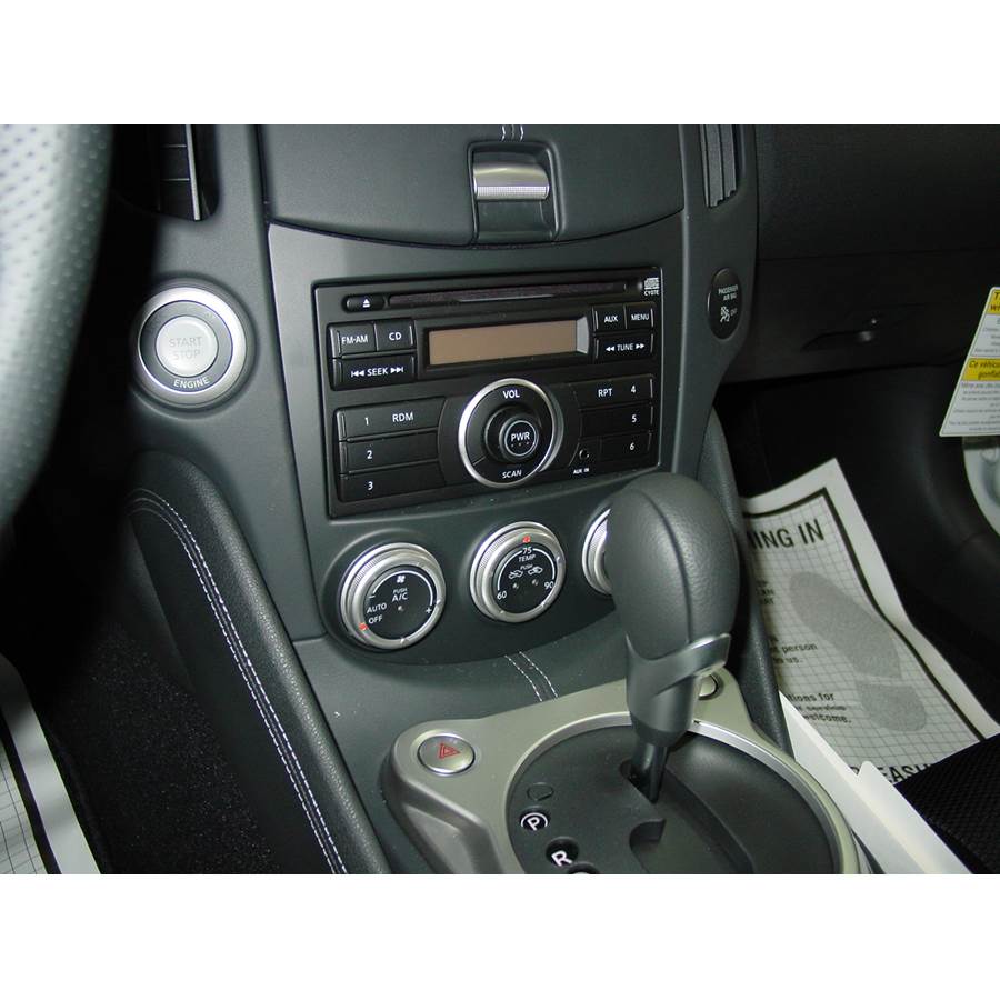 2020 Nissan 370Z Factory Radio