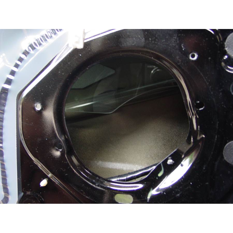 2010 Nissan Versa Rear door speaker removed