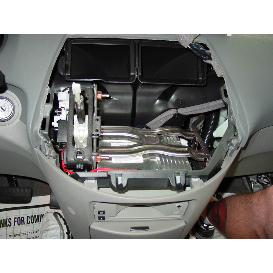 2009 Nissan Quest Factory radio removed