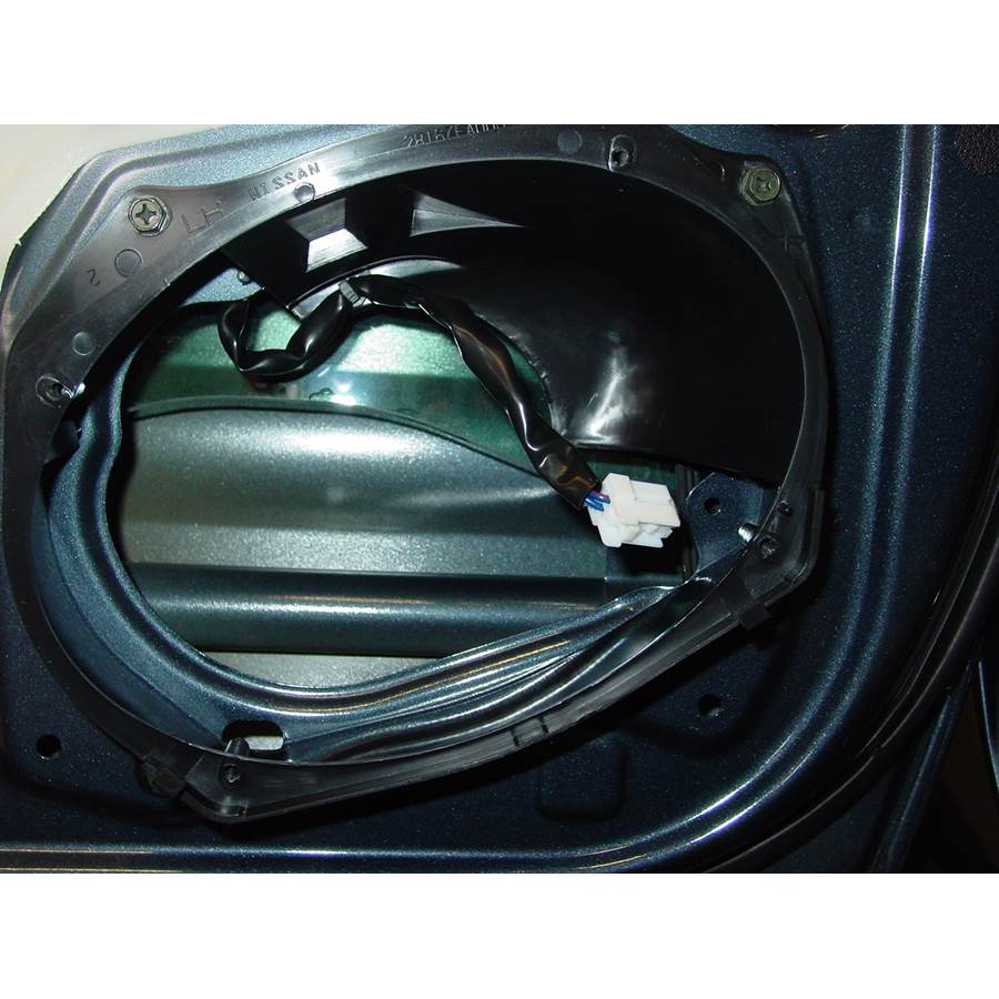 2012 Nissan Pathfinder Front speaker removed