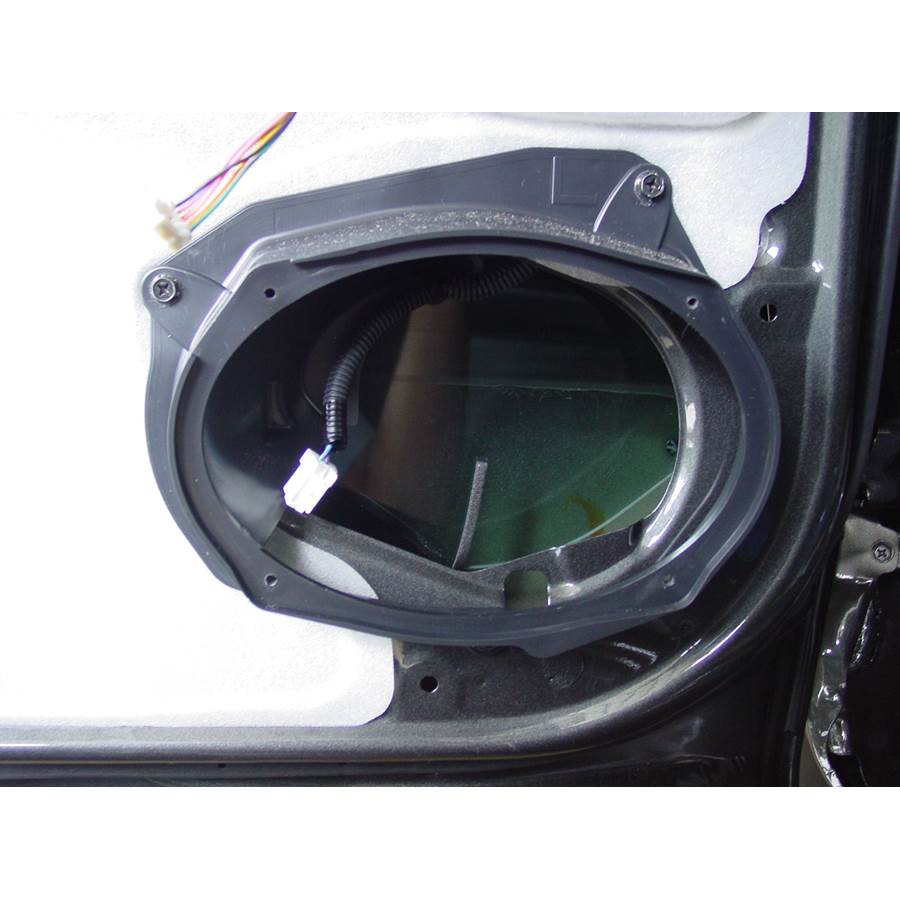 2009 Nissan Armada Front speaker removed