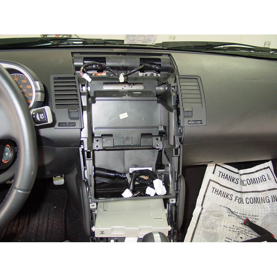2009 Nissan 350Z Factory radio removed