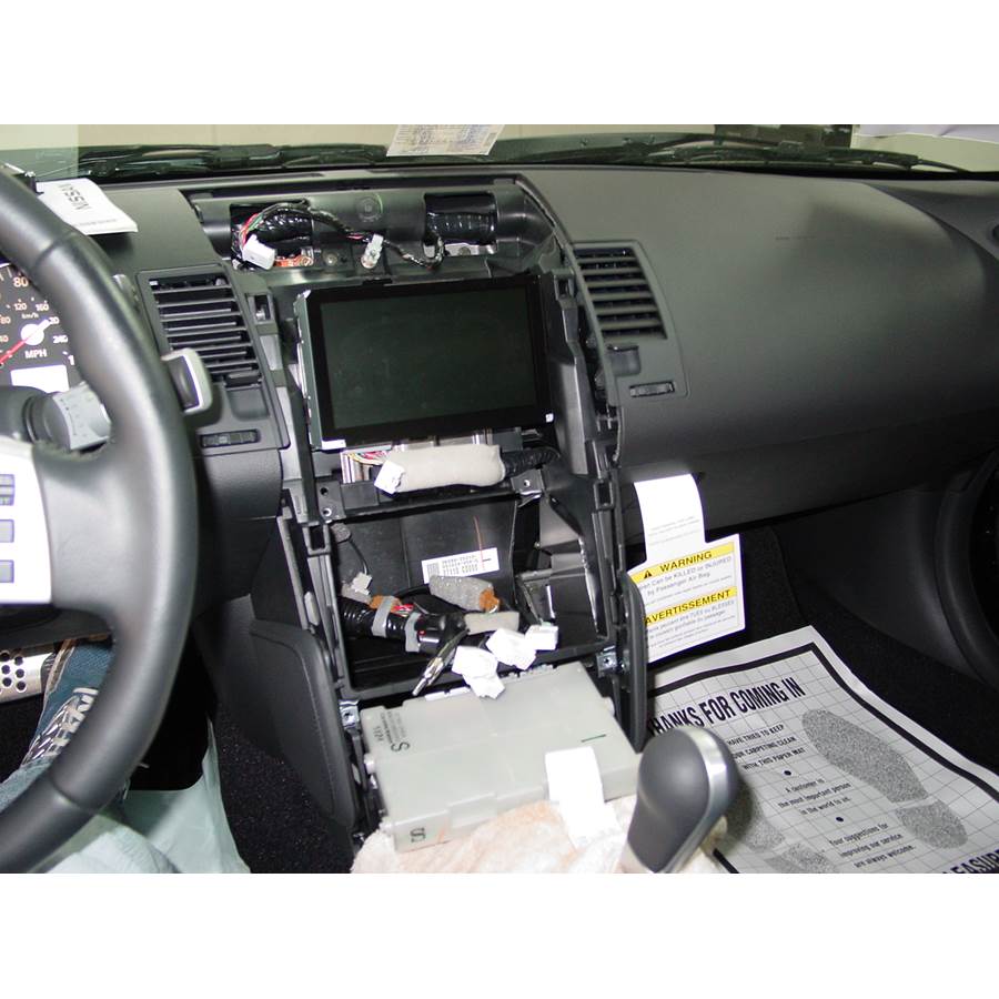 2008 Nissan 350Z Factory radio removed