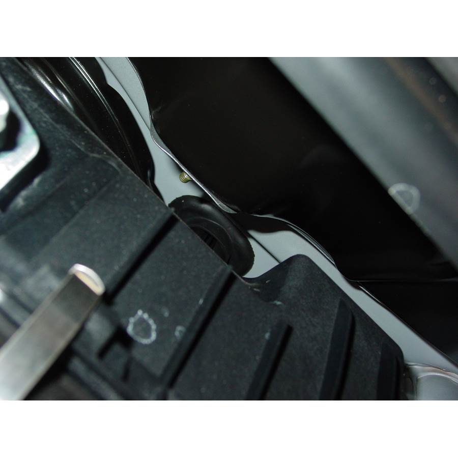 2010 Nissan Sentra Firewall access