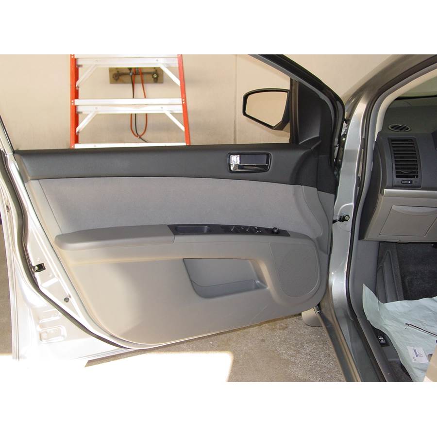 2011 Nissan Sentra Front door speaker location