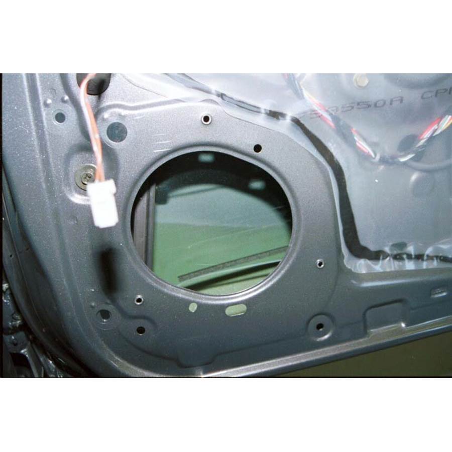 2005 Nissan Sentra Front speaker removed
