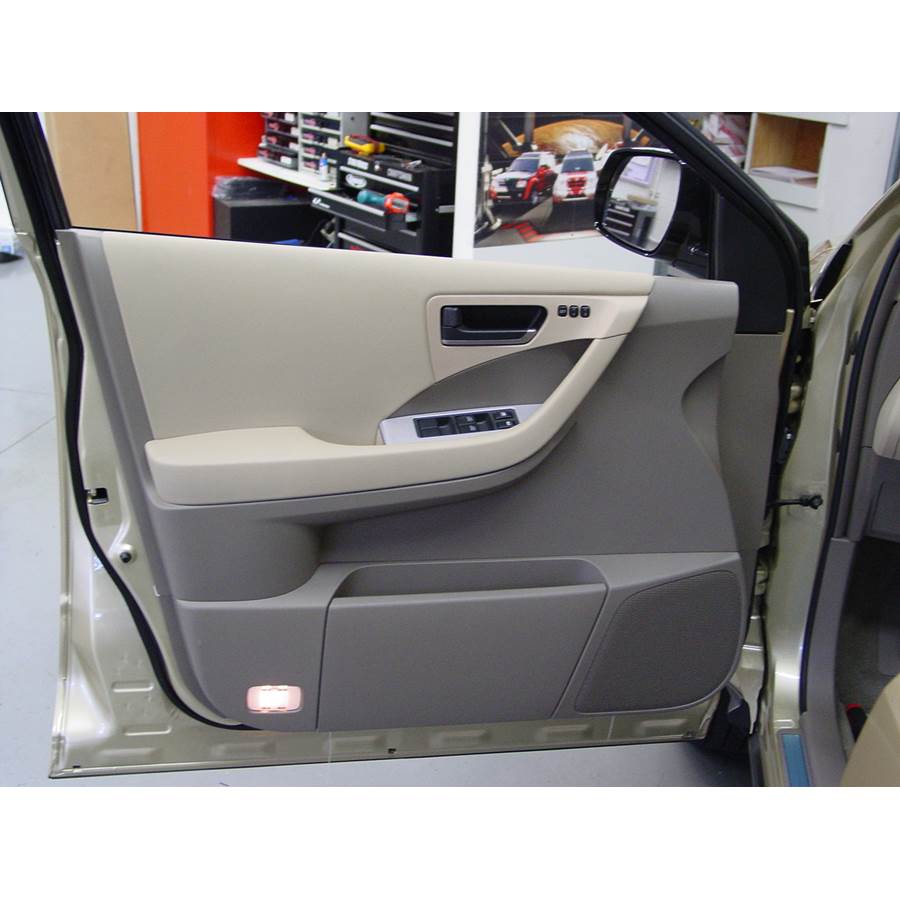 2003 Nissan Murano Front door speaker location