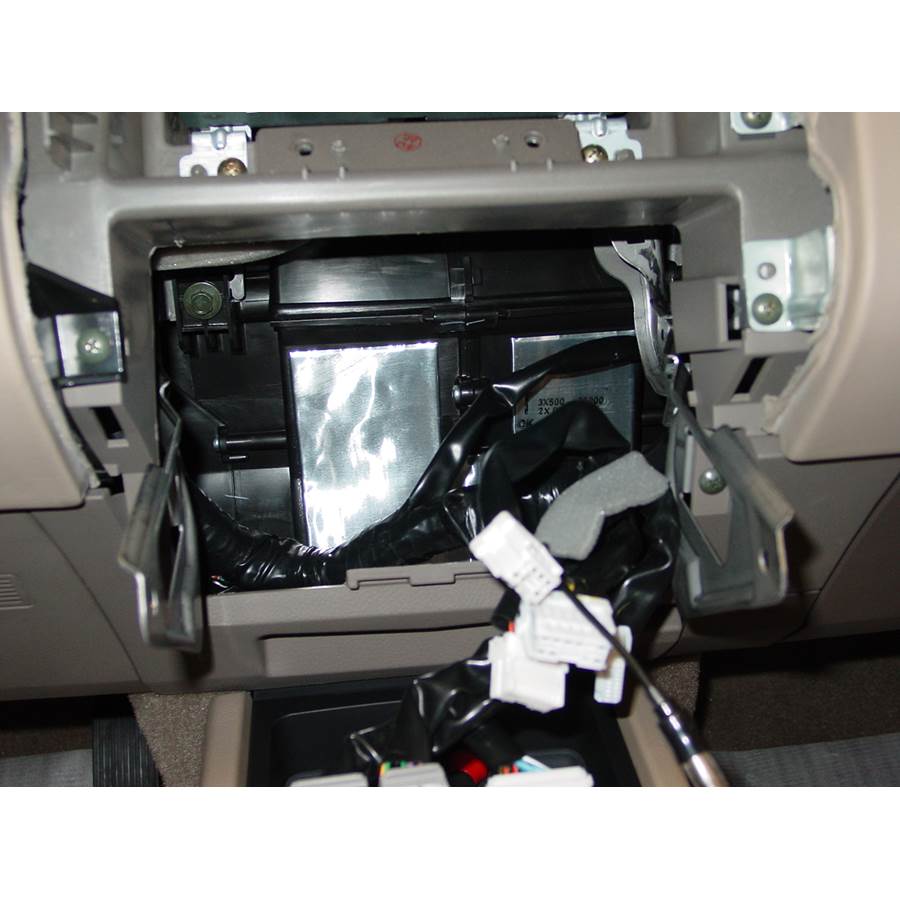 2007 Nissan Murano Factory radio removed