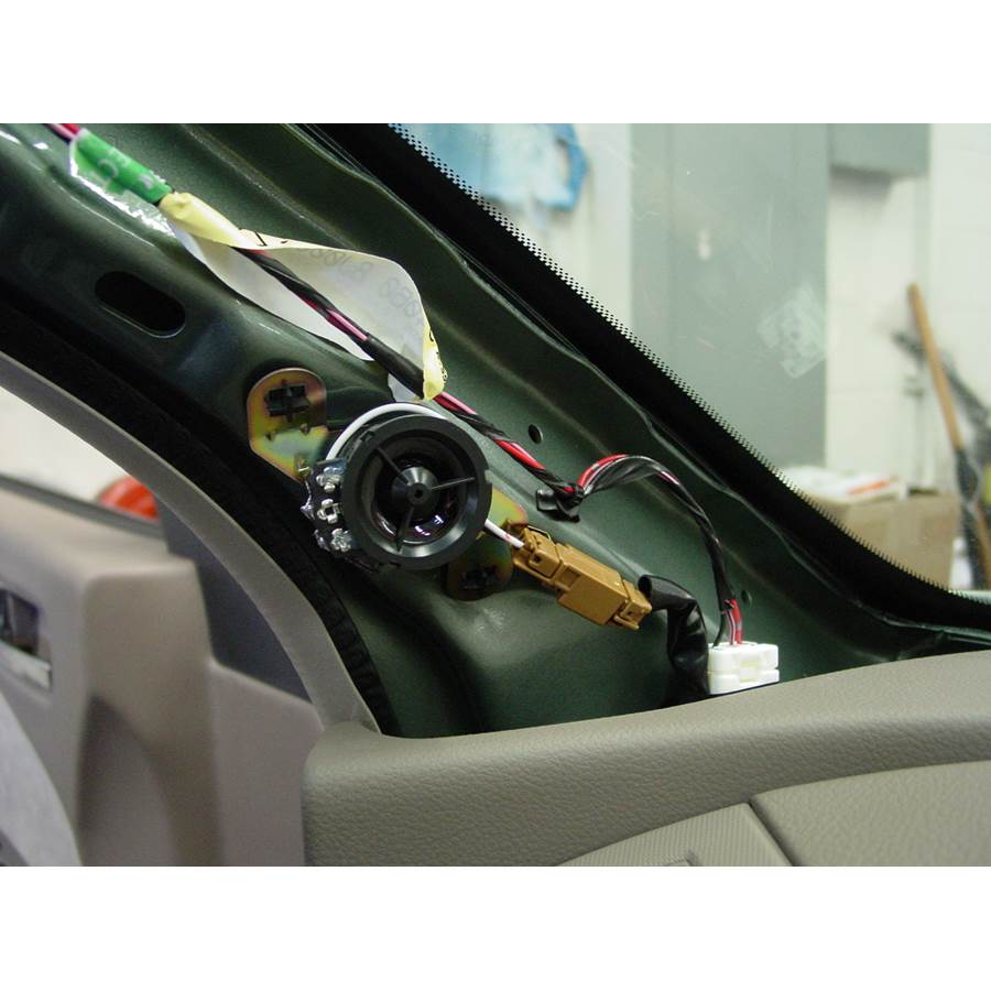 2005 Nissan Altima Factory tweeter