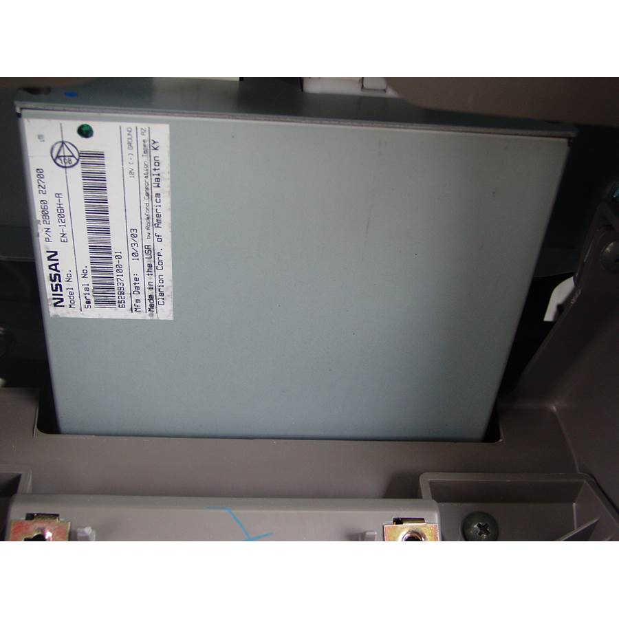 2003 Nissan Xterra Factory amplifier
