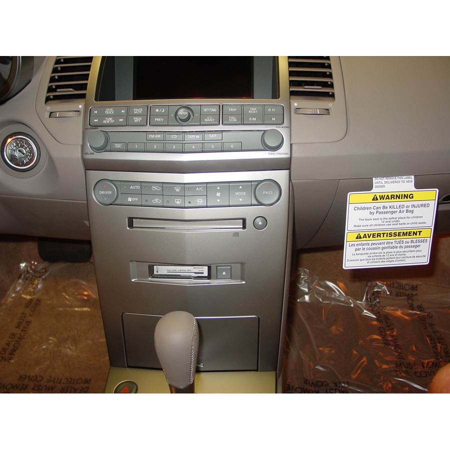 2005 Nissan Maxima Factory Radio