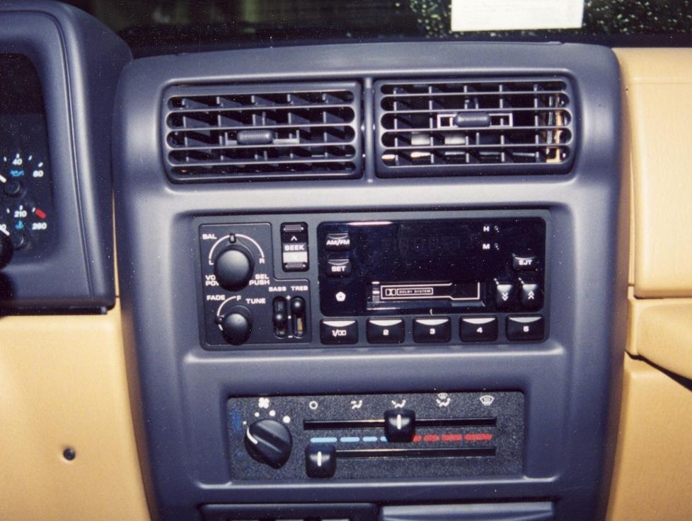 Total 59+ imagen 1998 jeep wrangler stereo