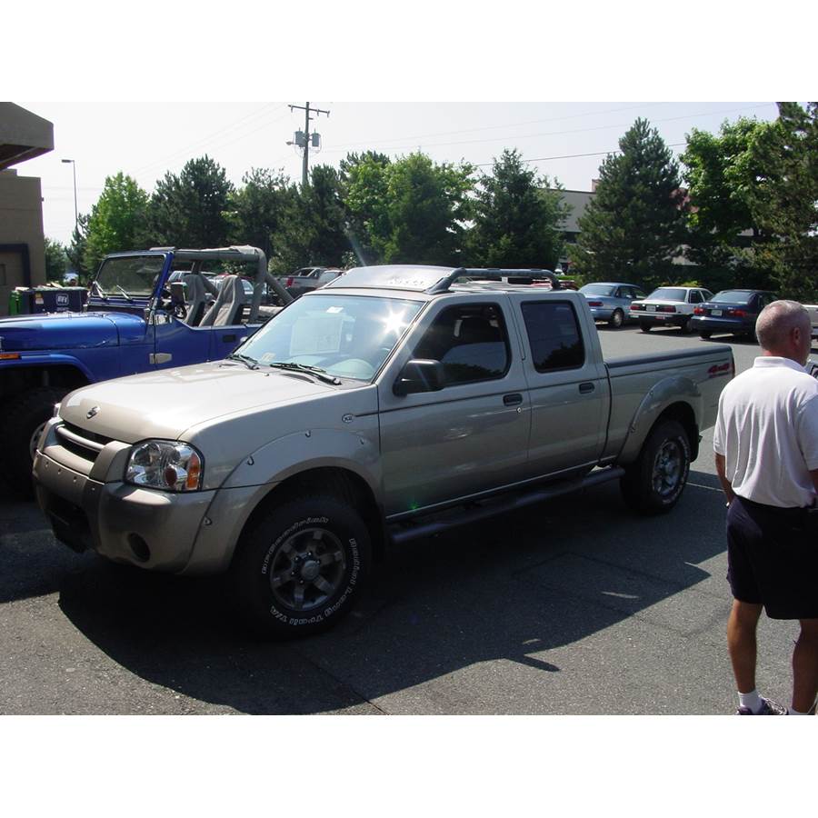 2002 Nissan Frontier Exterior