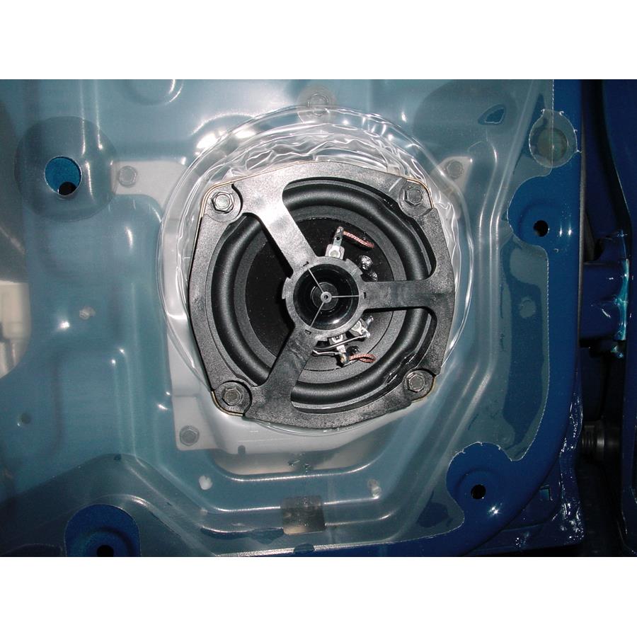 2002 Nissan Frontier Rear door speaker