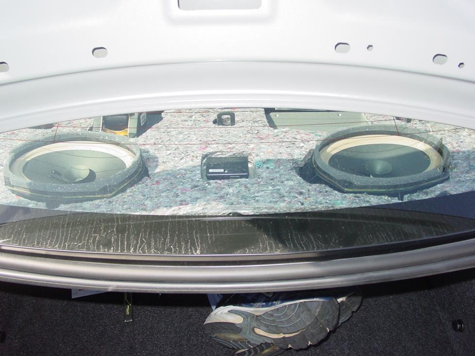 pontiac g6 door speaker size