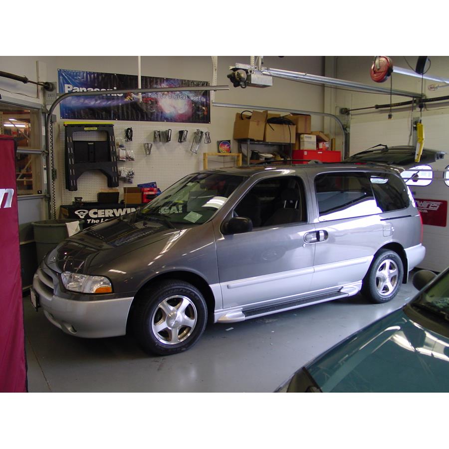 2002 Nissan Quest Exterior