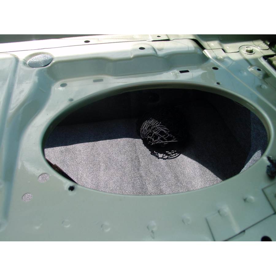 2002 Nissan Altima Rear deck speaker removed