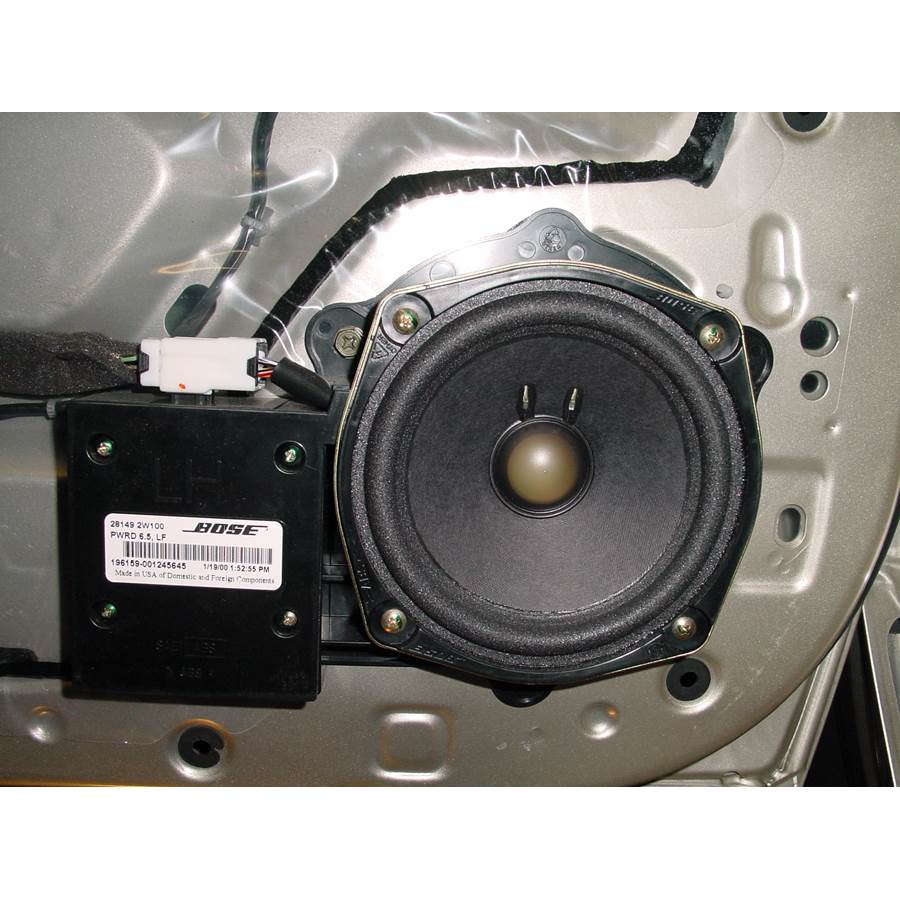 2002 Nissan Pathfinder Front door speaker