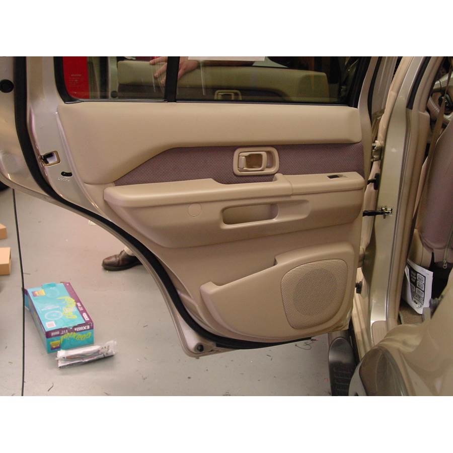 2001 Nissan Pathfinder Rear door speaker location