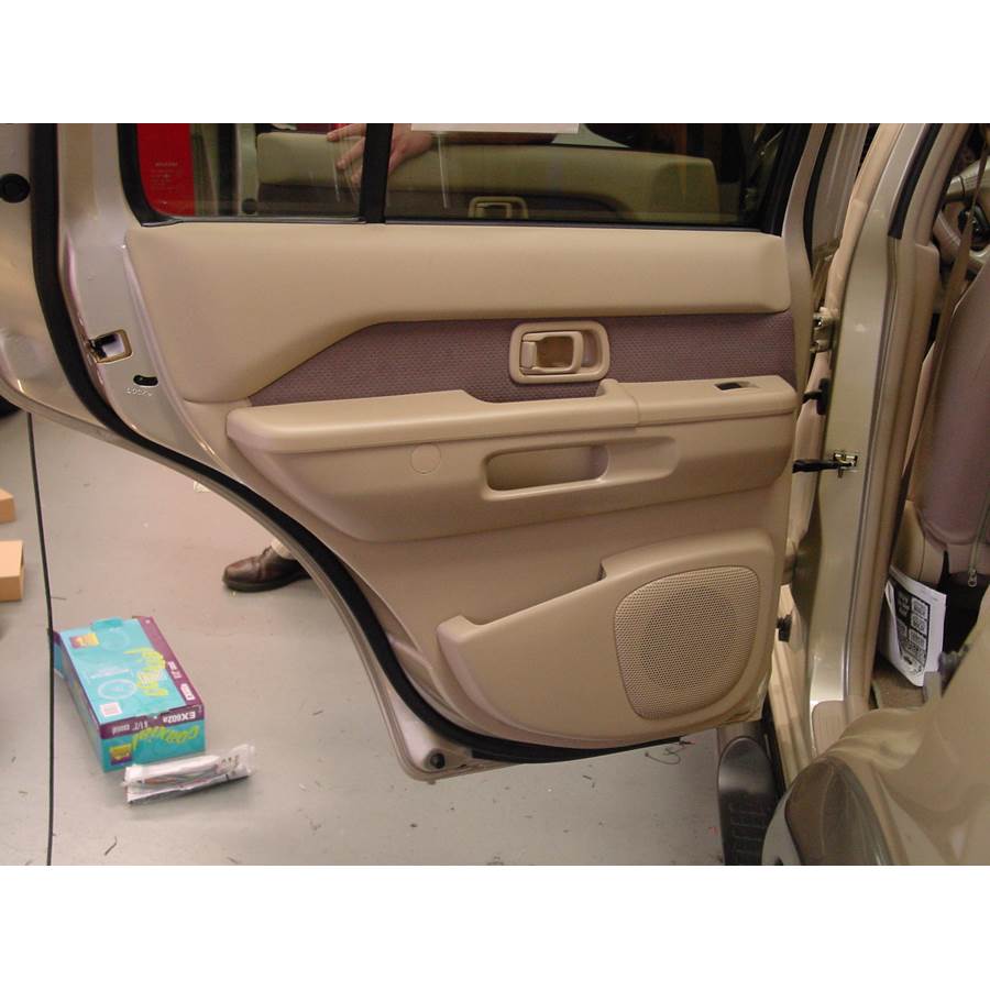 2002 Nissan Pathfinder Rear door speaker location