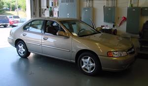 2001 Nissan Altima Custom