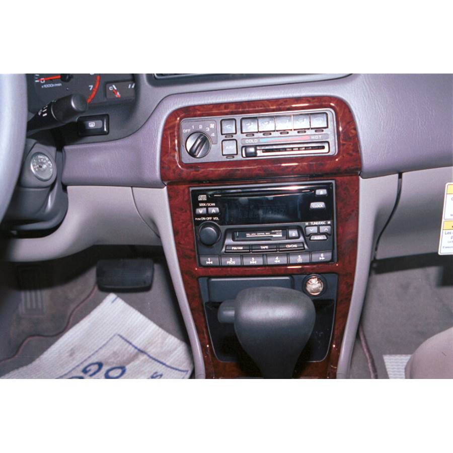 2000 Nissan Altima Other factory radio option
