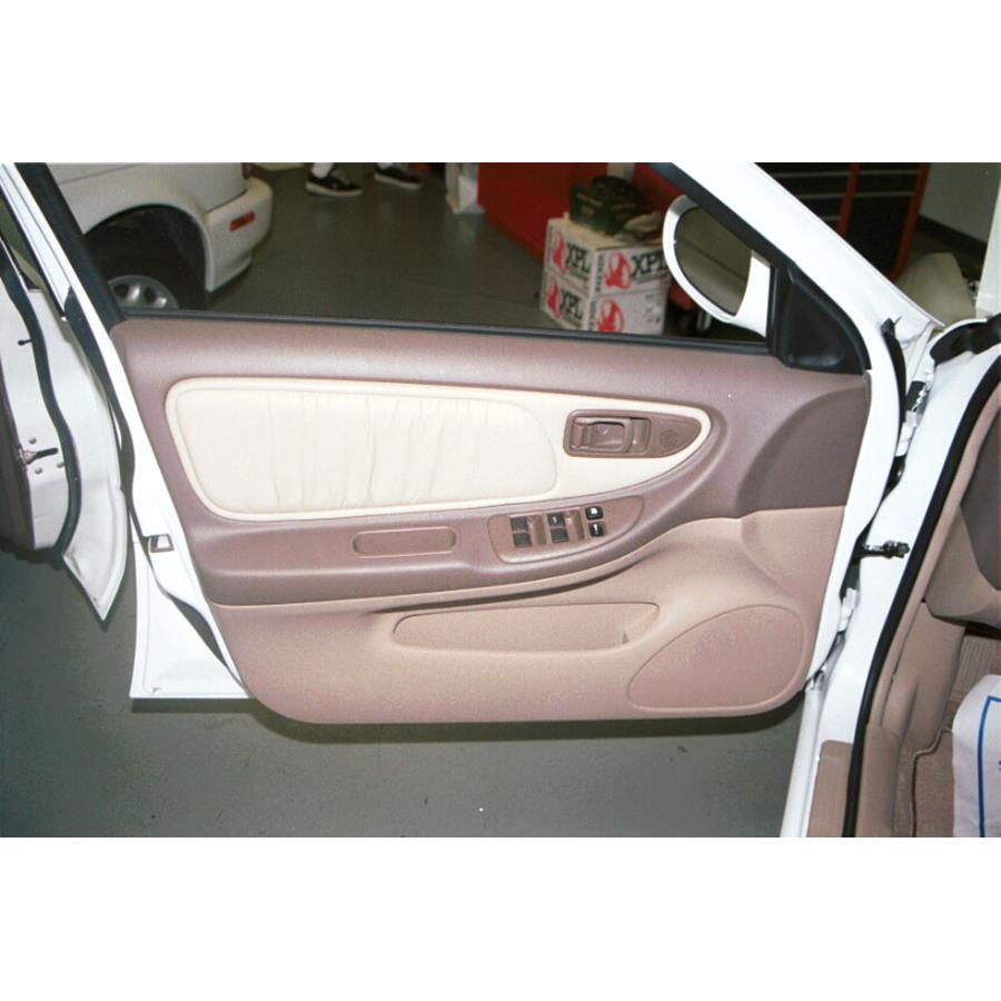 2001 Nissan Altima Front door speaker location