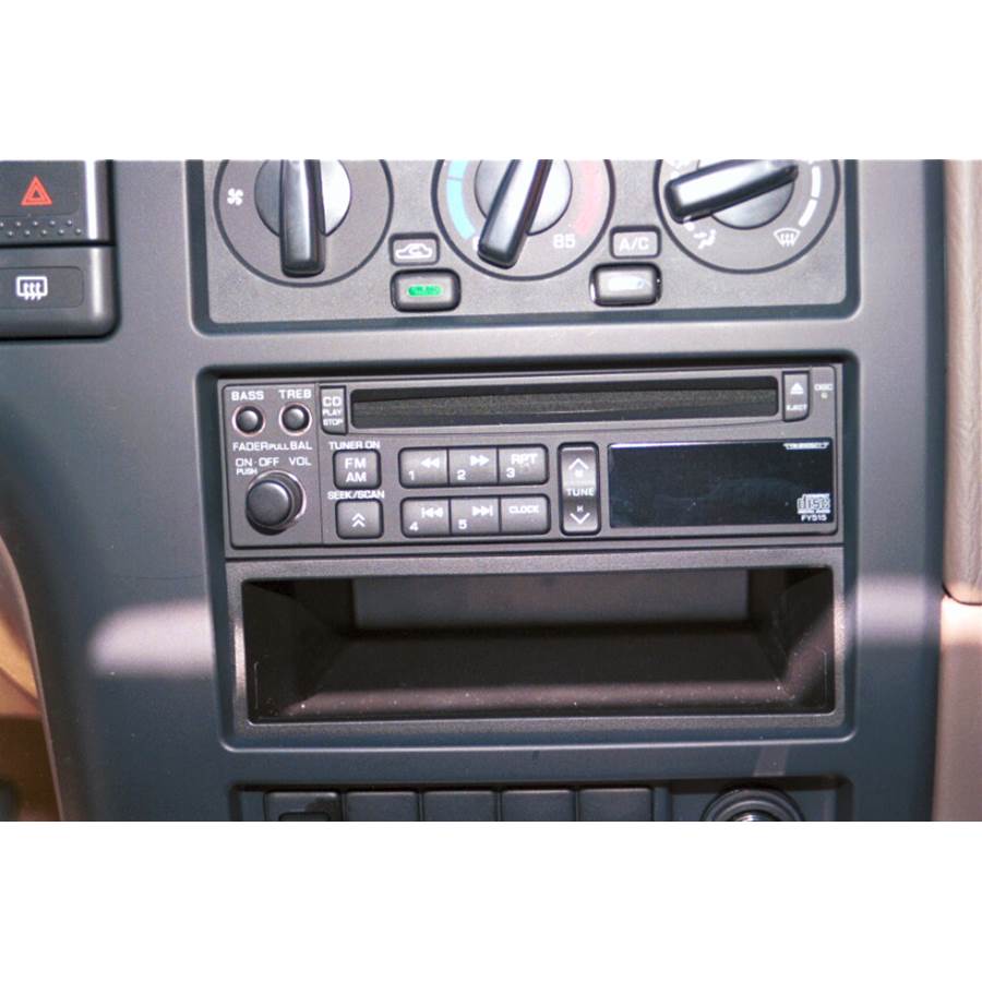 2000 Nissan Pathfinder Factory Radio