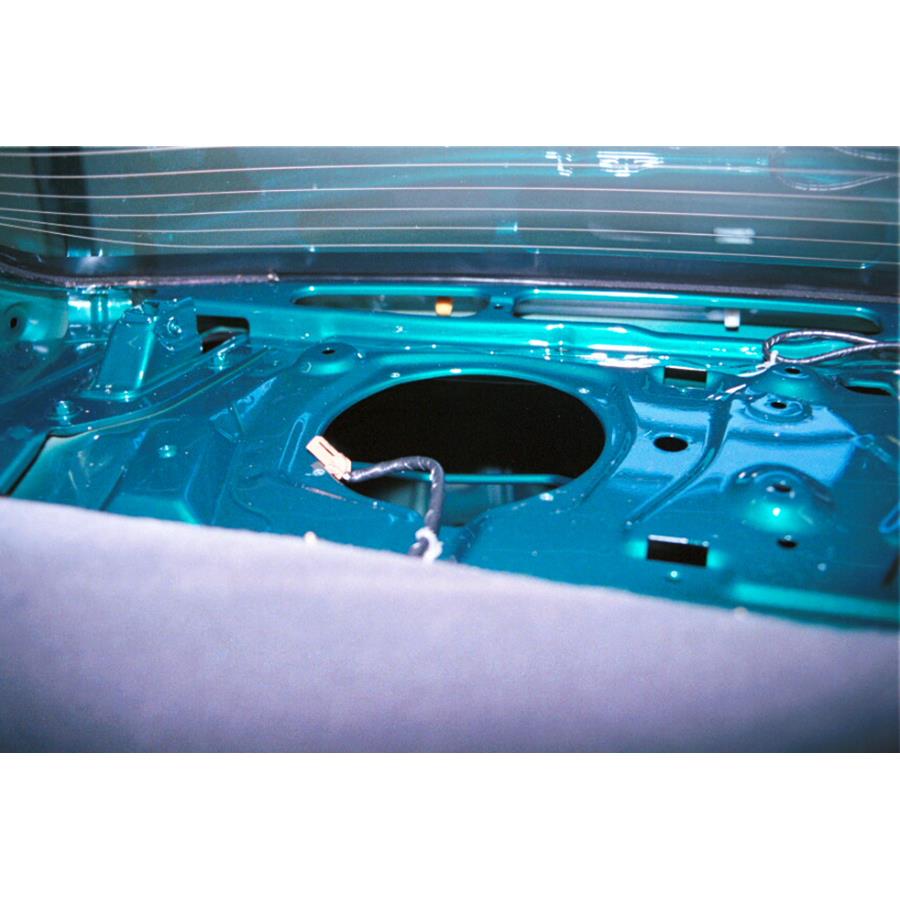 1995 Nissan Sentra Rear deck speaker removed