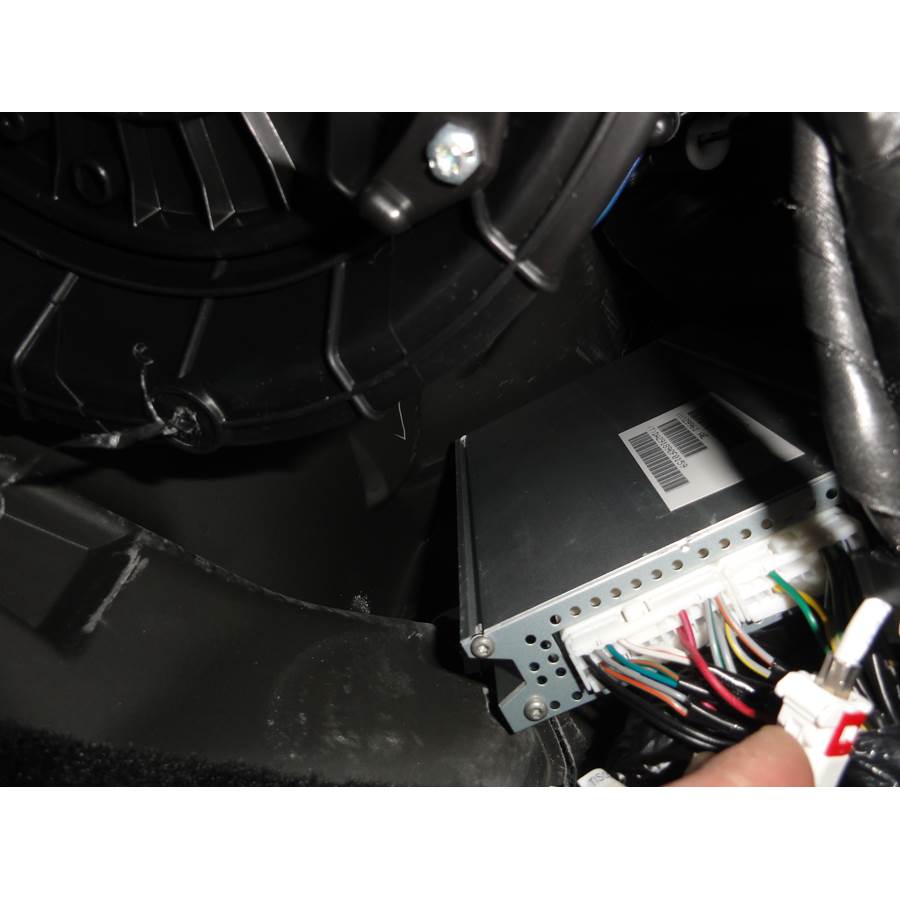 2013 Dodge Avenger Factory amplifier