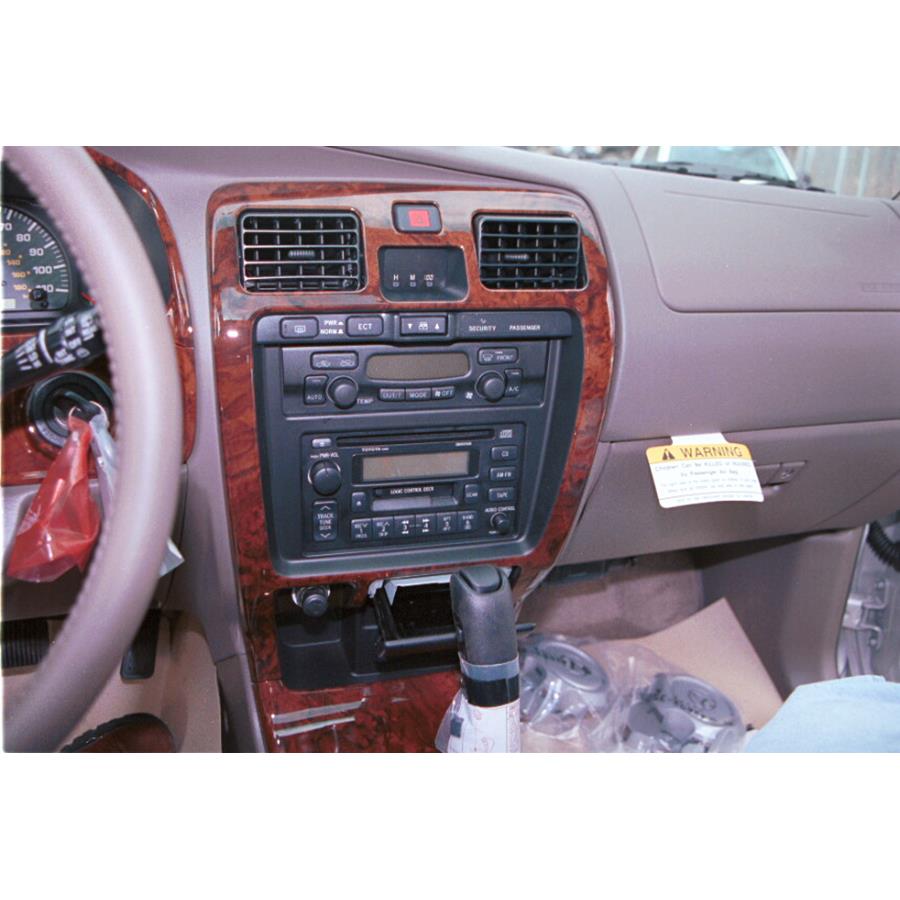 2000 Toyota 4Runner Factory Radio