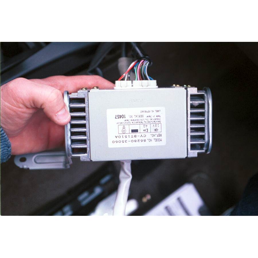 1998 Toyota 4Runner Factory amplifier