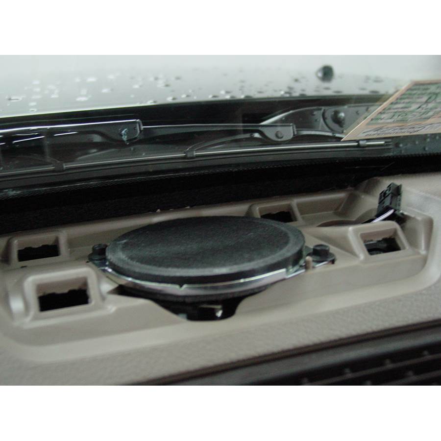 2012 Dodge Truck 2500 Center dash speaker