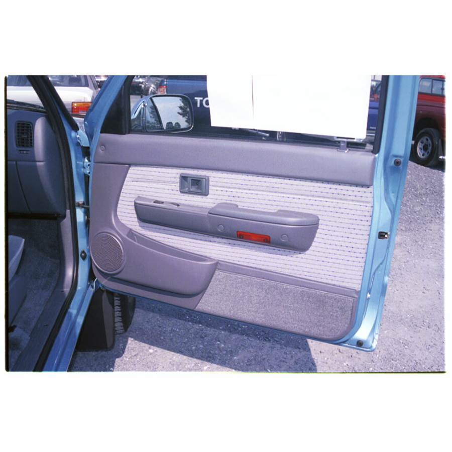 1995 Toyota Tacoma Front door speaker location