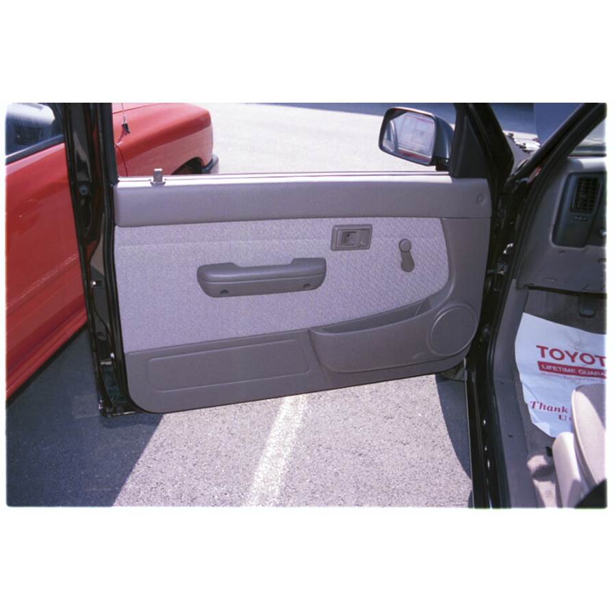 2000 Toyota Tacoma Front door speaker location