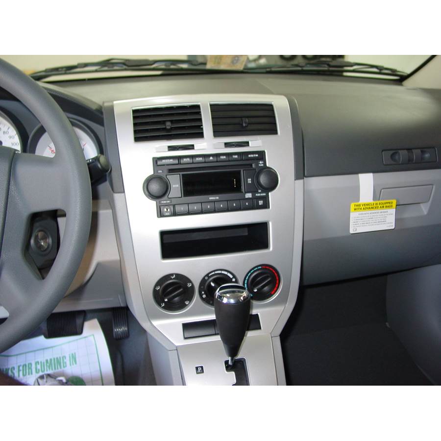 2007 Dodge Caliber Factory Radio