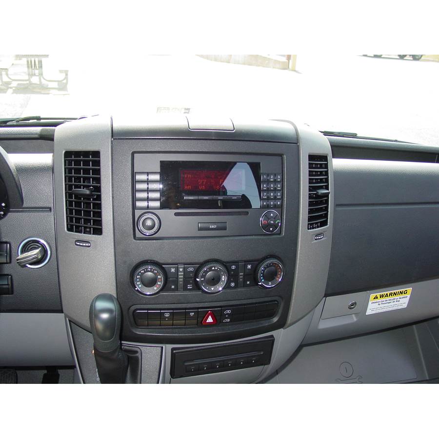 2009 Dodge Sprinter Passenger Factory Radio
