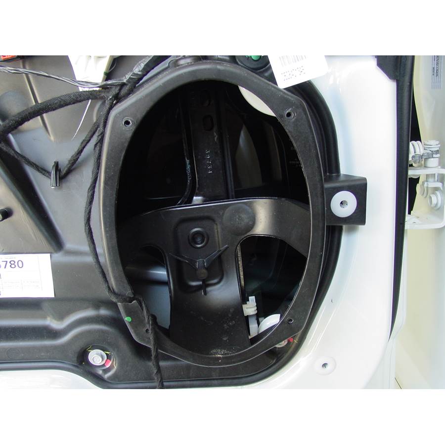 2009 Dodge Journey Rear door speaker removed
