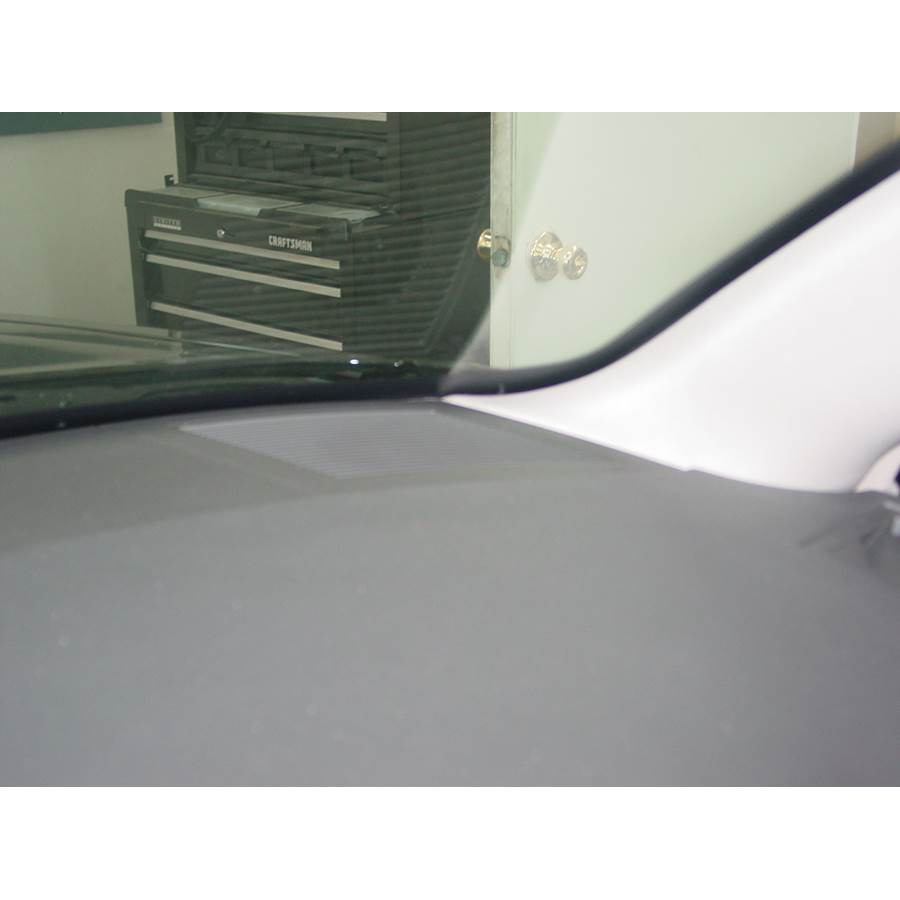 2006 Dodge Magnum Dash speaker location
