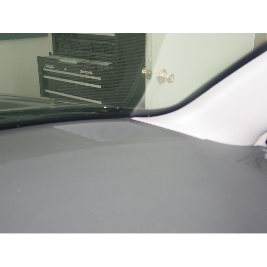 2007 Dodge Magnum Dash speaker location