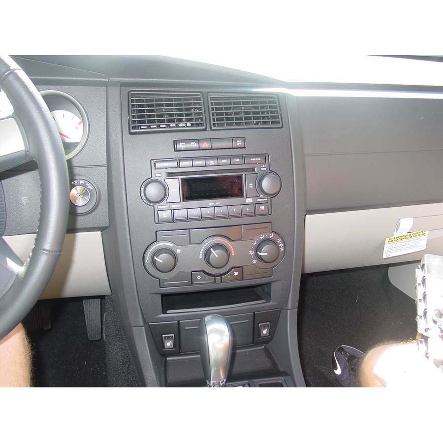 2005 Dodge Magnum Factory Radio