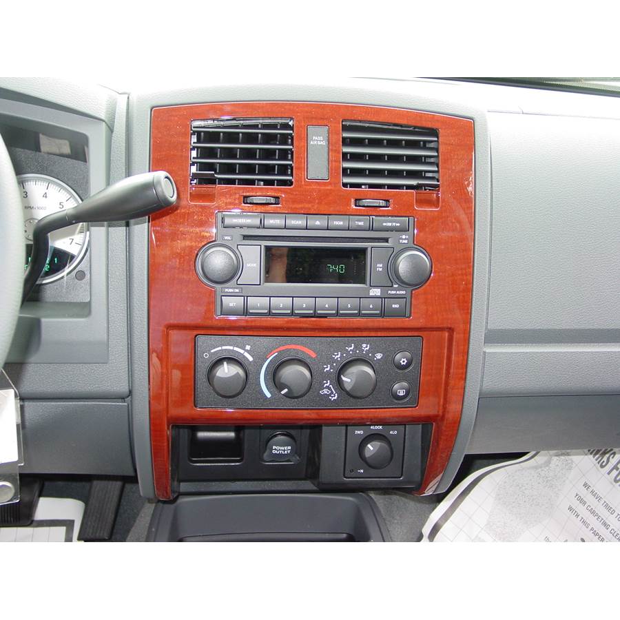 2005 Dodge Dakota Factory Radio