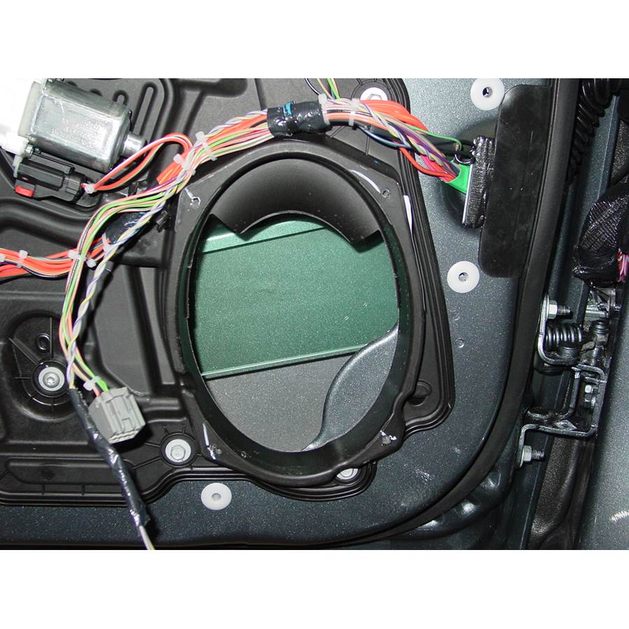 2008 Dodge Avenger Front speaker removed
